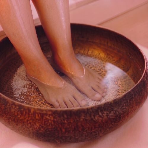 Nourra Sandalwood Foot Soak 🤎
